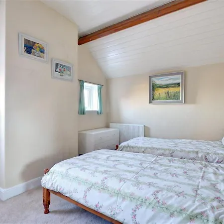 2 Bed In Scarborough Oc-sa491 *