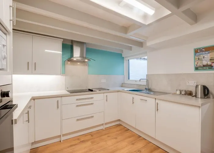 2 Bed In Scarborough Oc-sa491 *